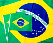 Autorização de residência permanente no Brasil